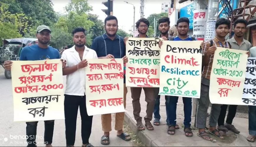 Youths for stopping pond filling as per direction of HC in Rajshahi