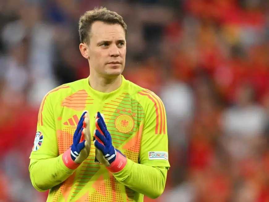 Germany goalkeeper Neuer retires from international duty