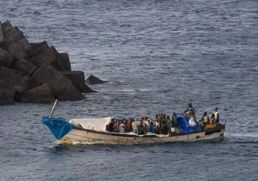 Search Resumes for 48 Missing Migrants Off Spanish Canaries