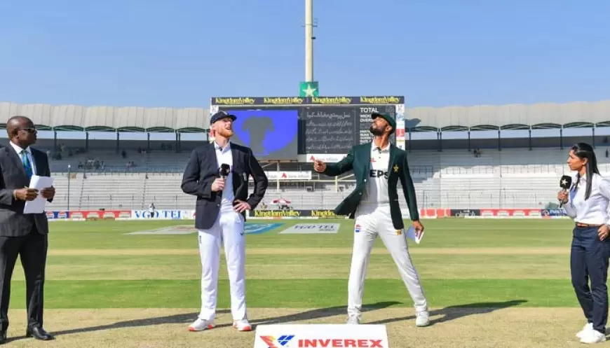 Pakistan win toss, bat in second England Test