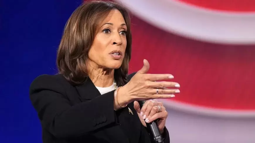 Harris calls Trump a 'fascist