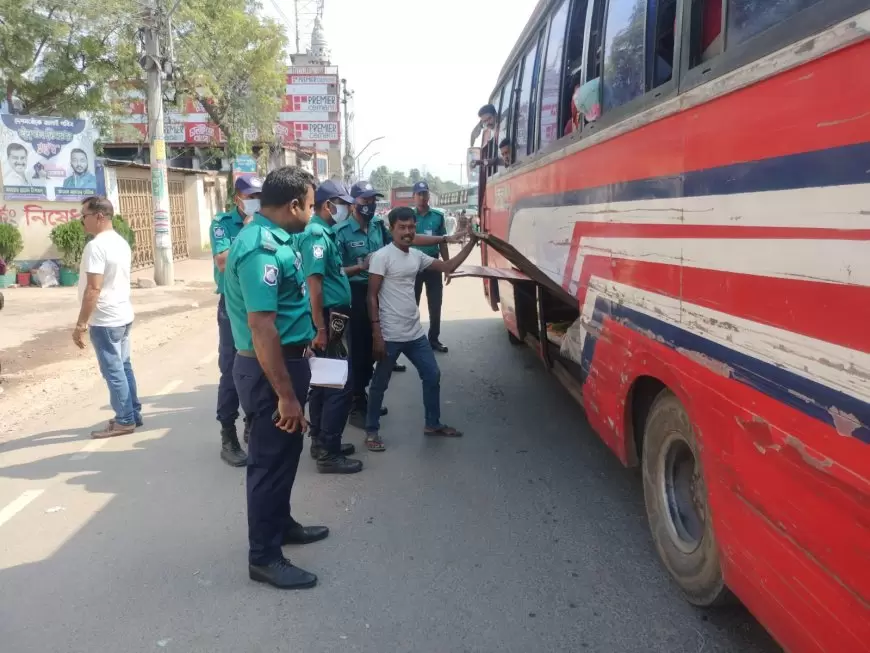 Special security check post activities at Darussalam Thana continues