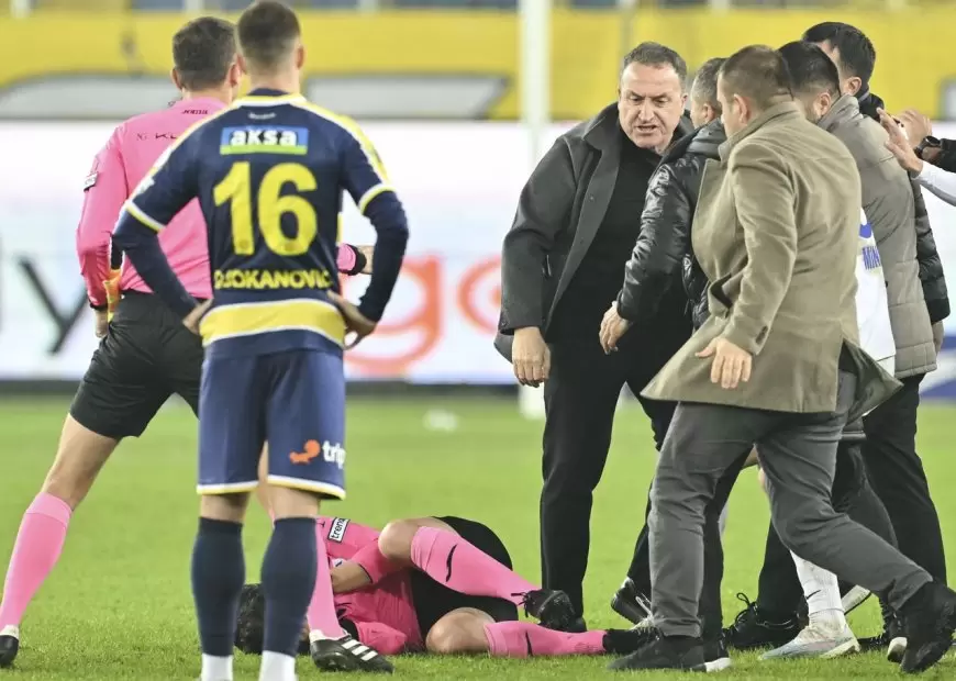 Turkey football club chief jailed over attack on ref